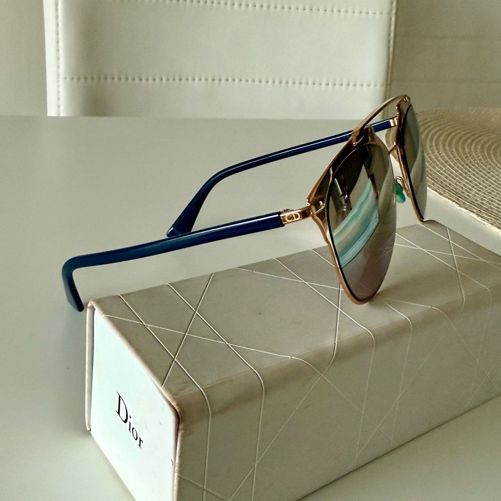 sunglasses dior so real - Picture 3 of 7